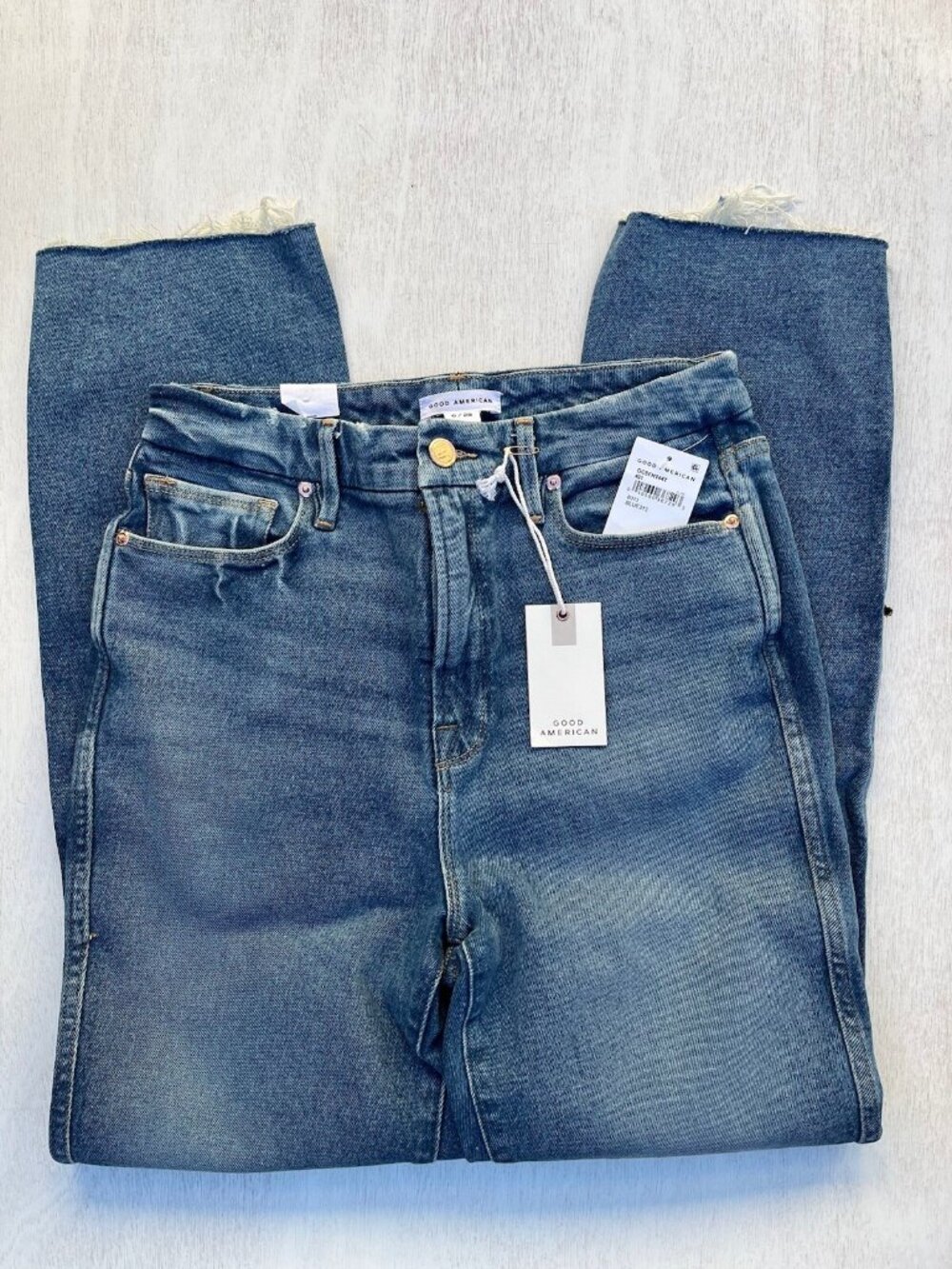 Good American Good Curve High Waist Frayed Straight Leg Jeans Blue 313 Size 6 NW - Picture 8 of 11